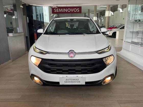FIAT TORO 1.8 16V EVO FLEX FREEDOM AT6 FIAT TORO 1.8 16V EVO FLEX FREEDOM AT6